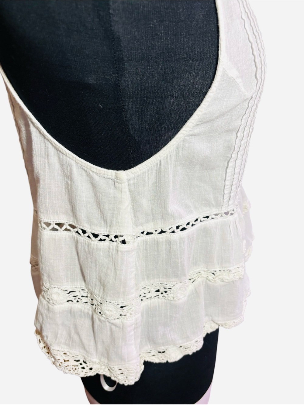 Free People White Lace Pintuck Sleeveless Peplum Blouse - Size Small - Picture 6 of 10
